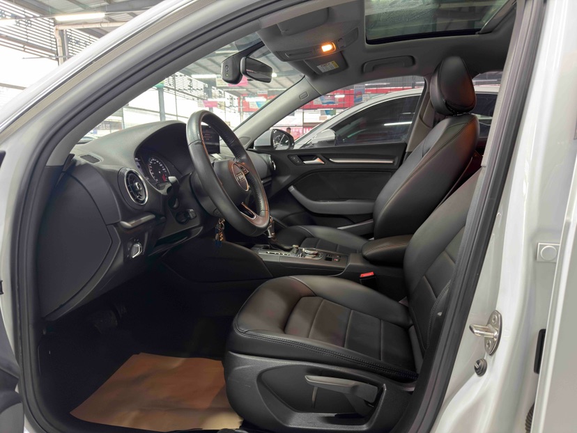 Audi A3 2021 car image #4