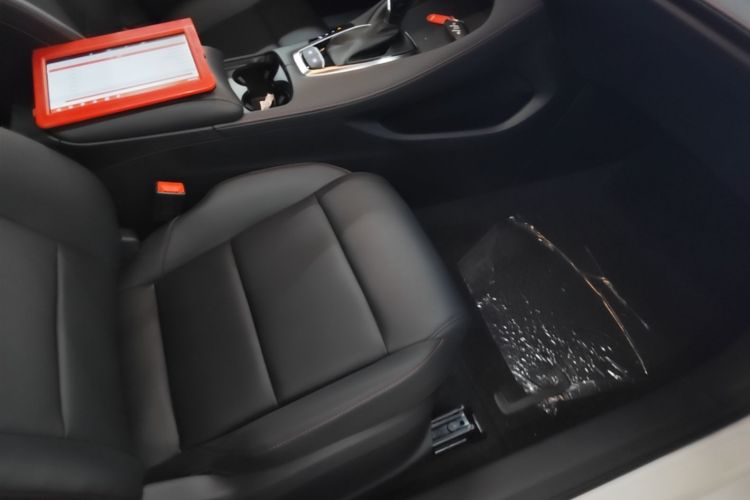 MG 5 2026 #25 MG 5 2026 imagen de coche #25