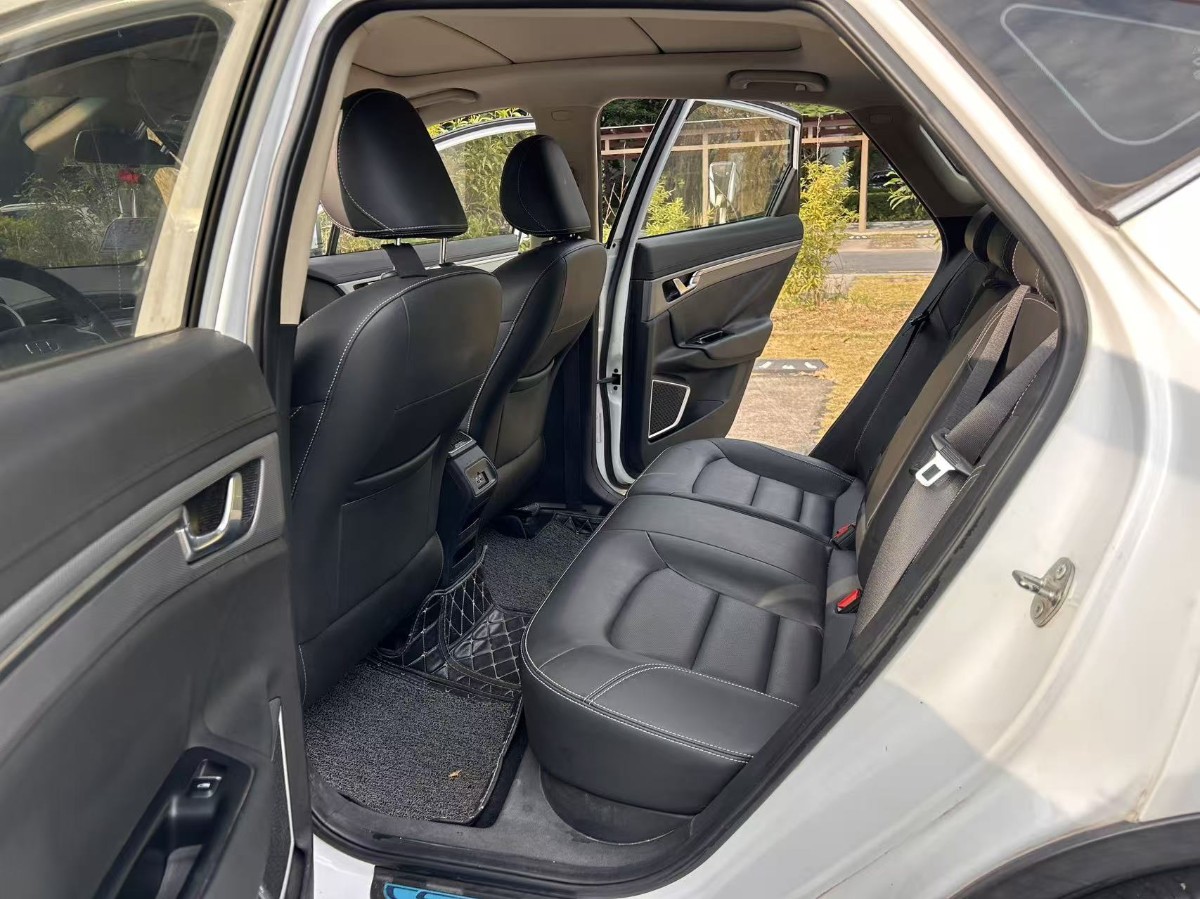 GEELY Emgrand GS 2018 #8 GEELY Emgrand GS 2018 imagen de coche #8
