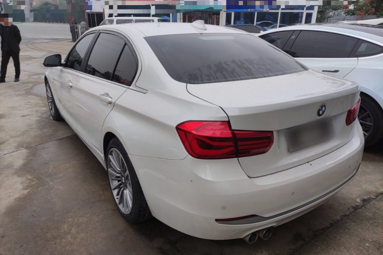BMW 3 Series 2019 #7 BMW 3 Series 2019 immagine di auto #7