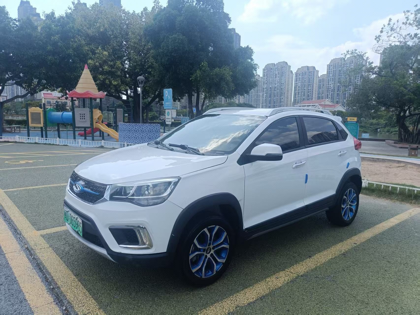 2018 2018 car image