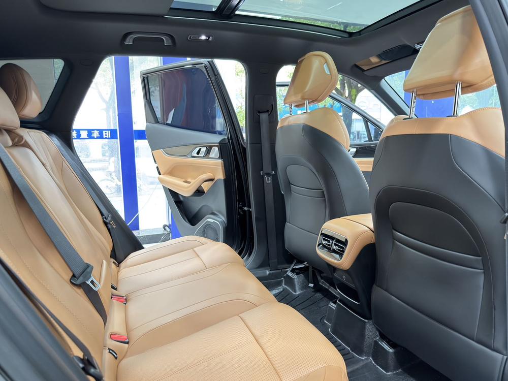 GEELY Boyue L 2025 #15 GEELY Boyue L 2025 car image #15