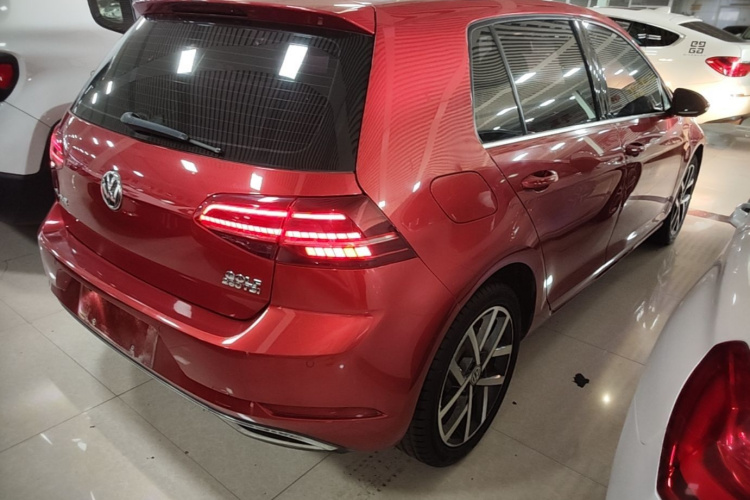 Volkswagen Golf 2018 #7 Volkswagen Golf 2018 car image #7