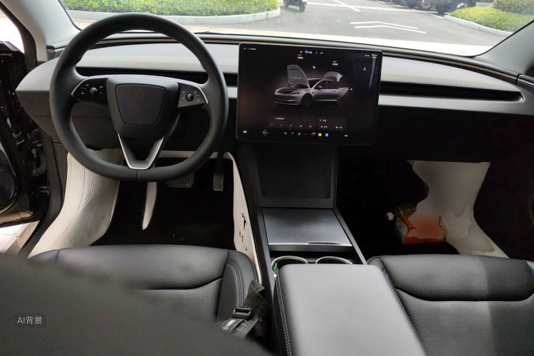 Tesla Model 3 2025 car image #11