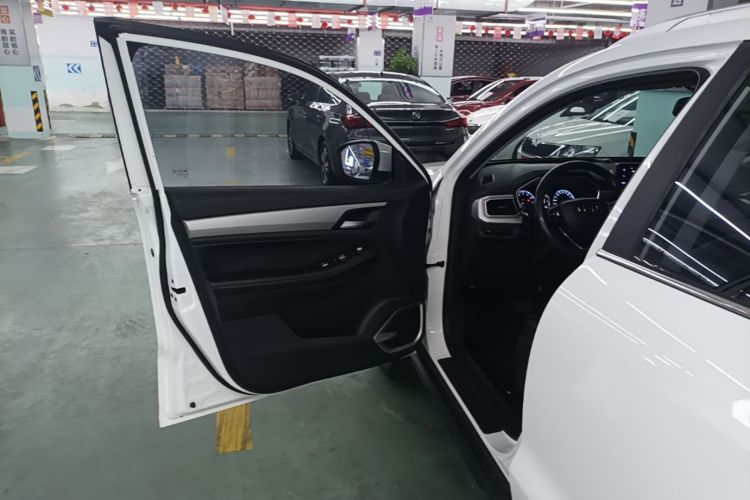 GEELY Vision X6 2021 صورة سيارة #12