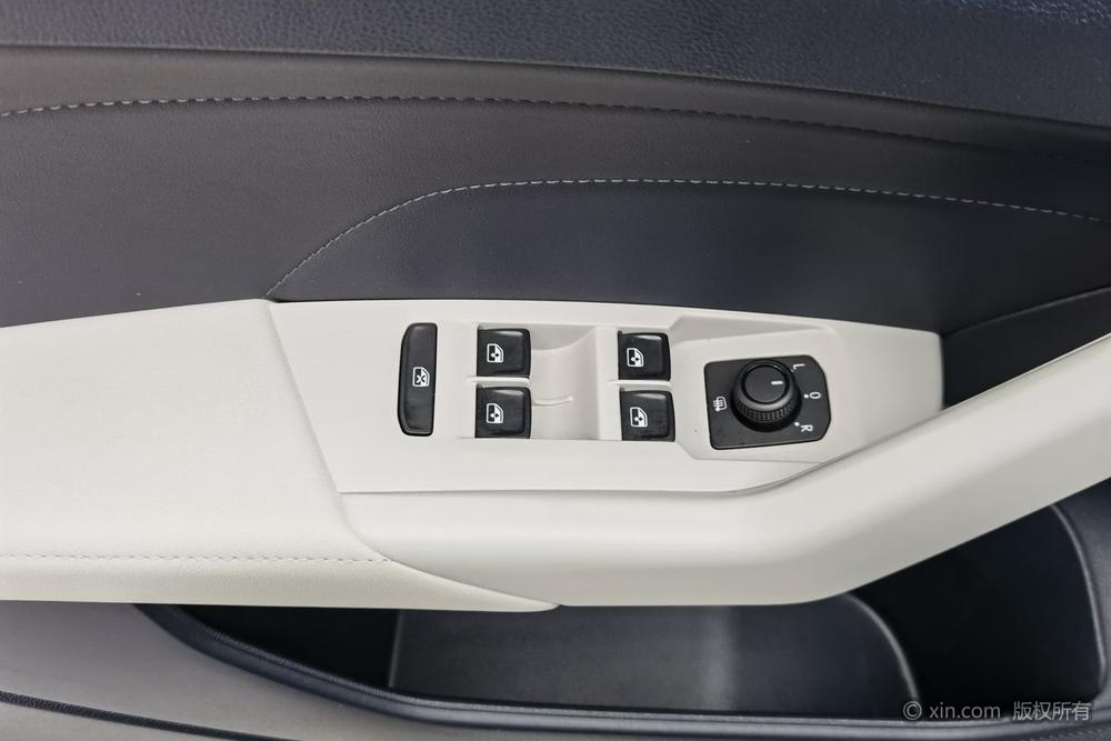 Volkswagen Tharu 2025 car image #22