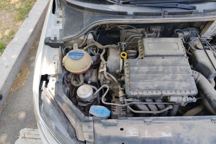 Volkswagen Santana 2021 car image #28