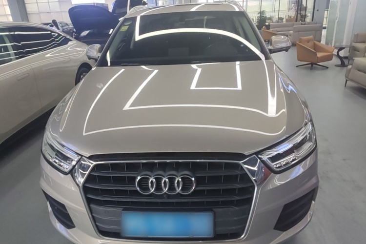 Audi Q3 2018 #3 Audi Q3 2018 car image #3