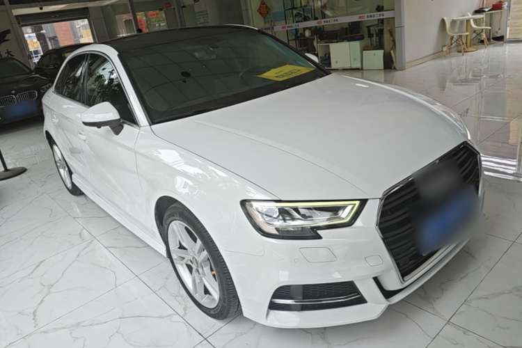Audi A3 2019 image de voiture #4