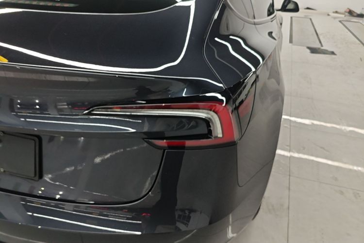 Tesla Model 3 2024 #8 Tesla Model 3 2024 car image #8