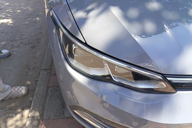 Volkswagen Golf 2021 car image #8