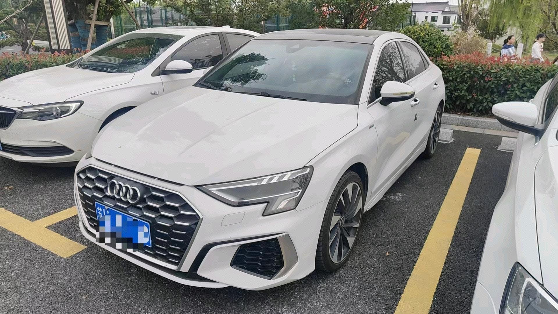 2022 2022 car image