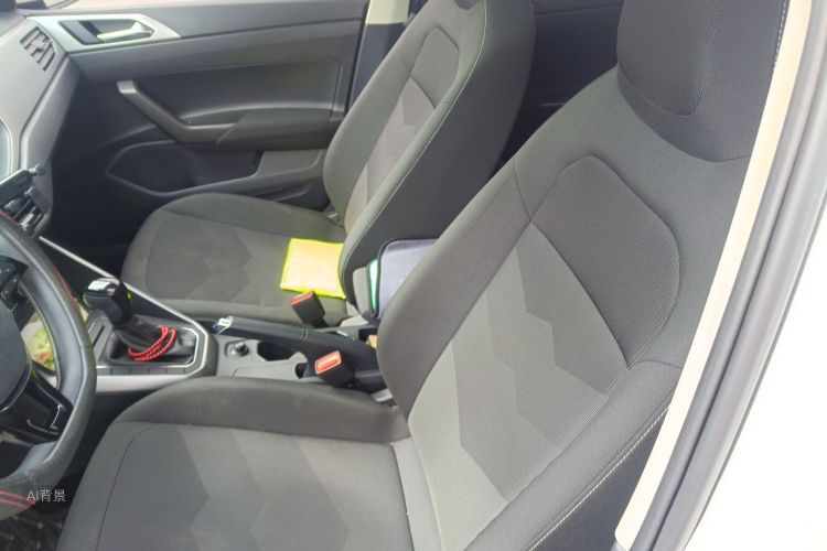 Volkswagen Polo 2020 car image #17