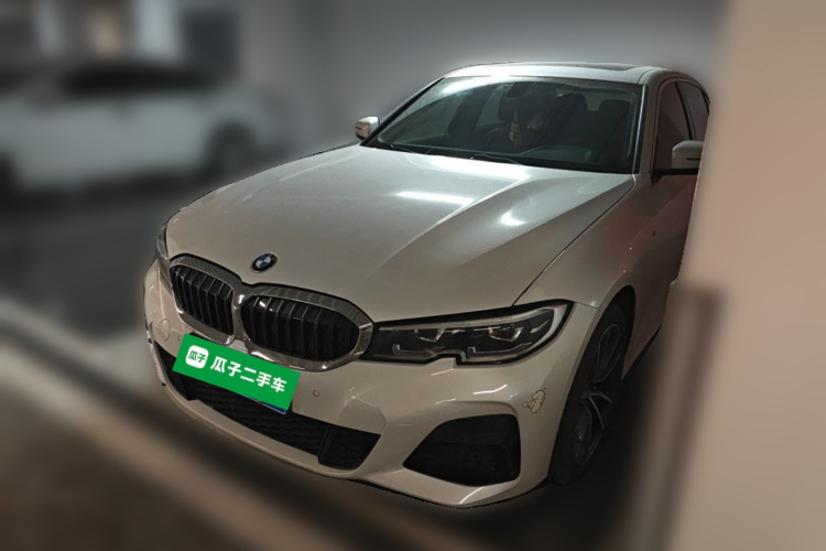 BMW 3 Series 2022 #2 BMW 3 Series 2022 car image #2