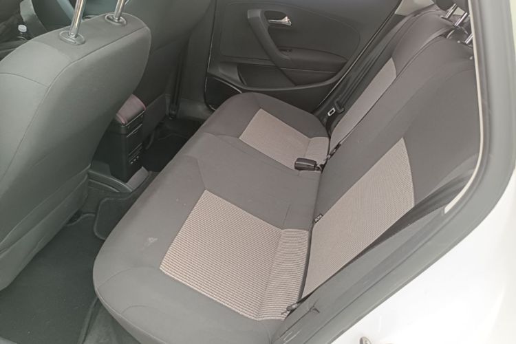 Volkswagen Polo 2019 #13 Volkswagen Polo 2019 car image #13