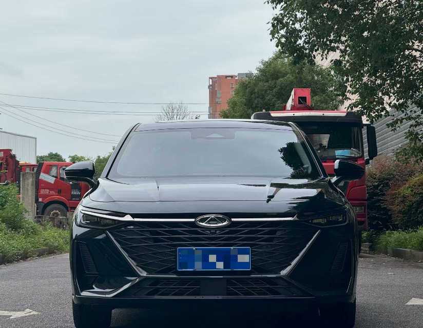 Chery Arrizo 8 2025 car image #2