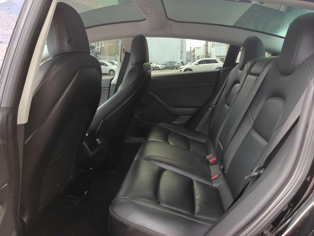 Tesla Model 3 (Imported) 2019 #11 Tesla Model 3 (Imported) 2019 car image #11