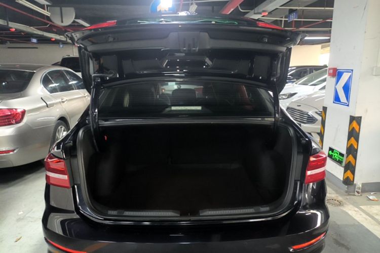 Volkswagen Lavida 2021 car image #19
