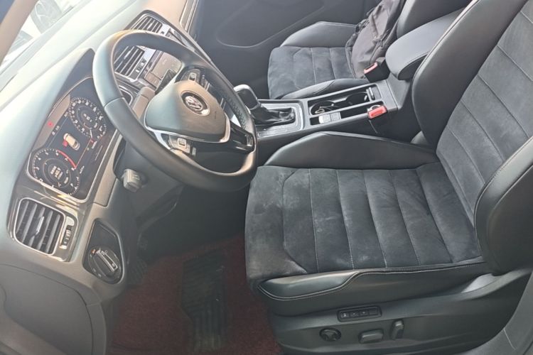 Volkswagen Golf 2020 #15 Volkswagen Golf 2020 изображение автомобиля #15