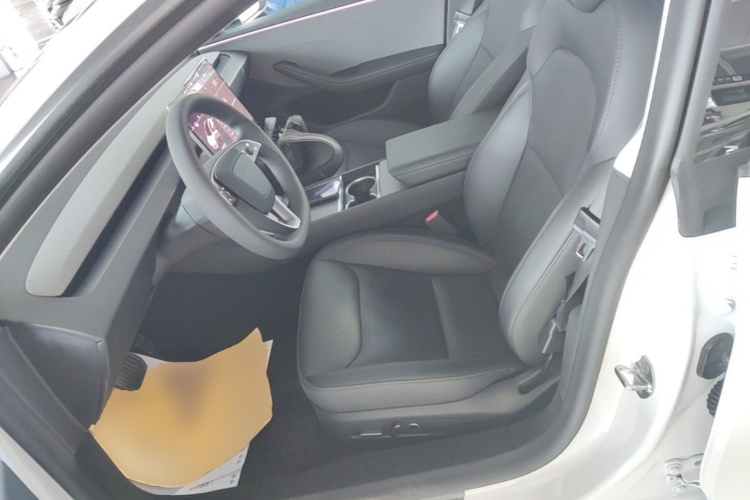 Tesla Model 3 2024 #15 Tesla Model 3 2024 car image #15