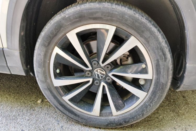 Volkswagen Tharu 2020 صورة سيارة #9