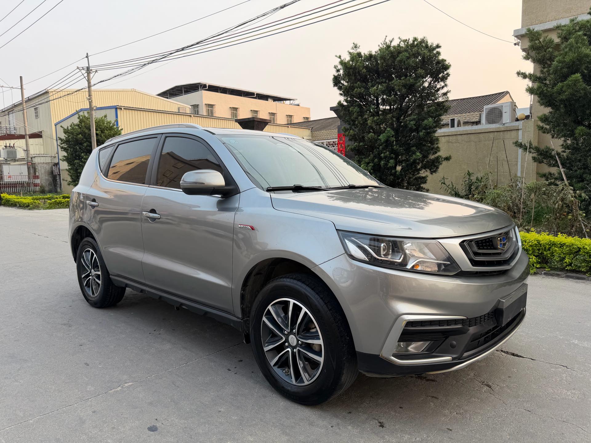 吉利汽车 远景X6 2018 汽车图片 #3