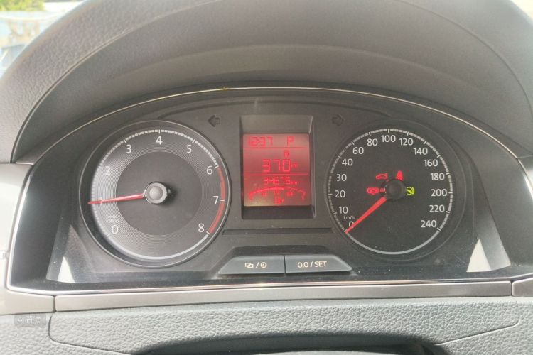 Volkswagen Santana 2019 #13 Volkswagen Santana 2019 car image #13
