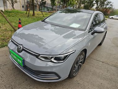 Volkswagen Golf 2022 汽车图片 