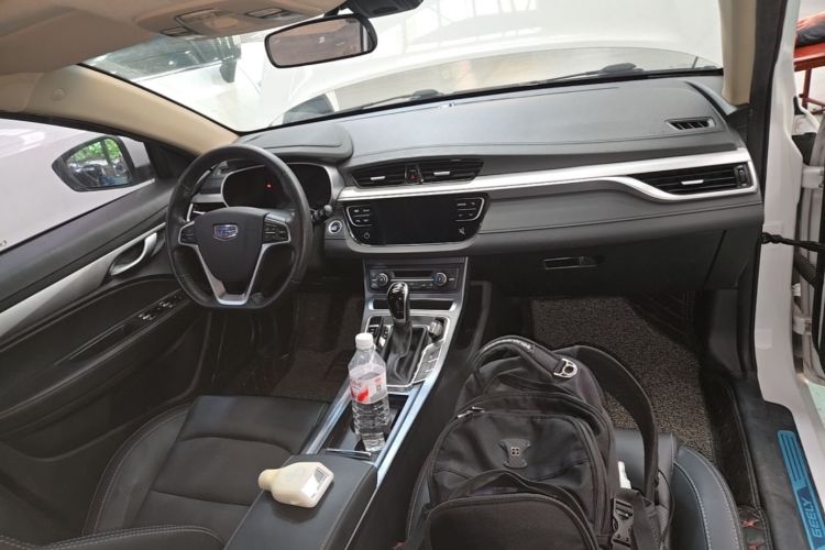 GEELY Emgrand 2018 #10 GEELY Emgrand 2018 car image #10