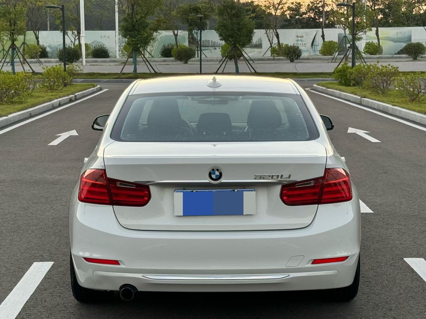 BMW 3 Series 2013 #2 BMW 3 Series 2013 car image #2