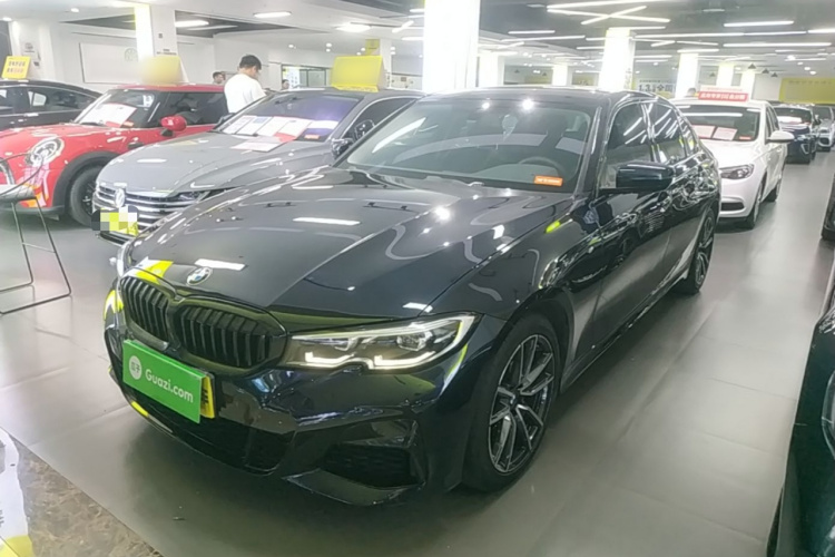 BMW 3 Series 2020 #2 BMW 3 Series 2020 car image #2
