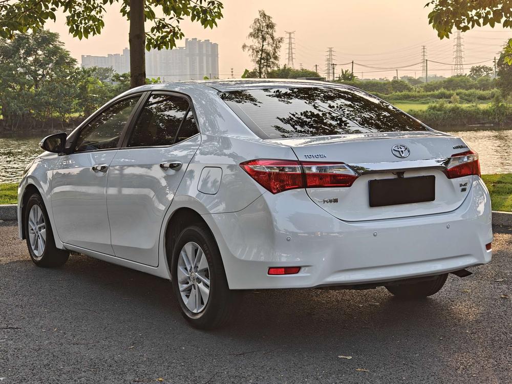 Toyota Corolla 2017 car image #5