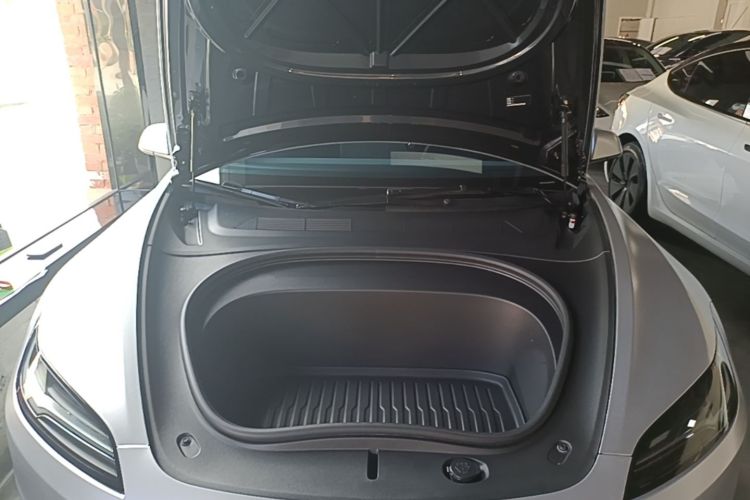 Tesla Model 3 2024 #20 Tesla Model 3 2024 car image #20
