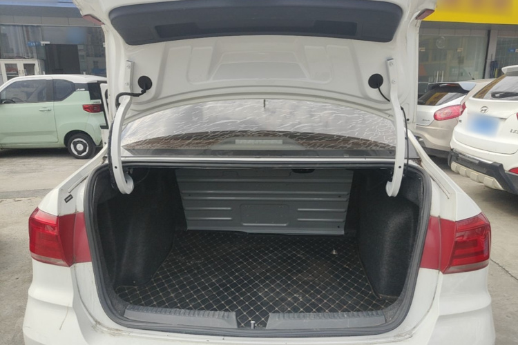 Volkswagen Santana 2021 car image #19