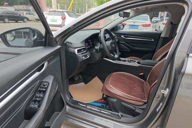 GEELY Emgrand 2023 #16 GEELY Emgrand 2023 car image #16