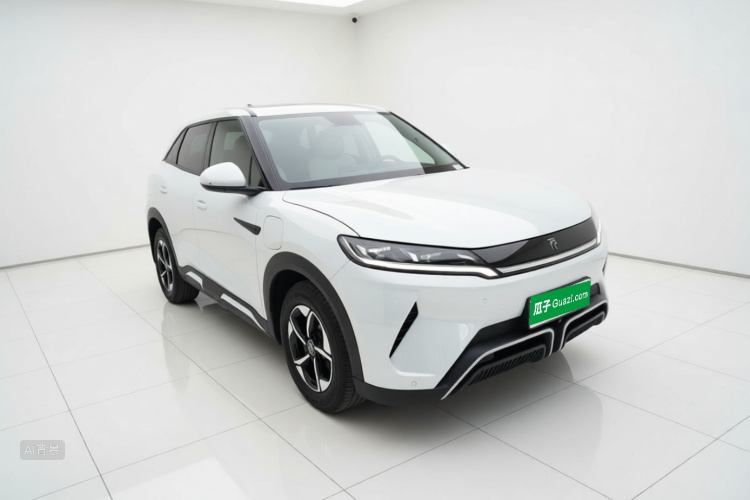 BYD YuanUP 2024 #4 BYD YuanUP 2024 car image #4