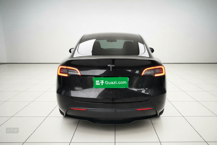 Tesla Model Y 2023 #6 Tesla Model Y 2023 car image #6