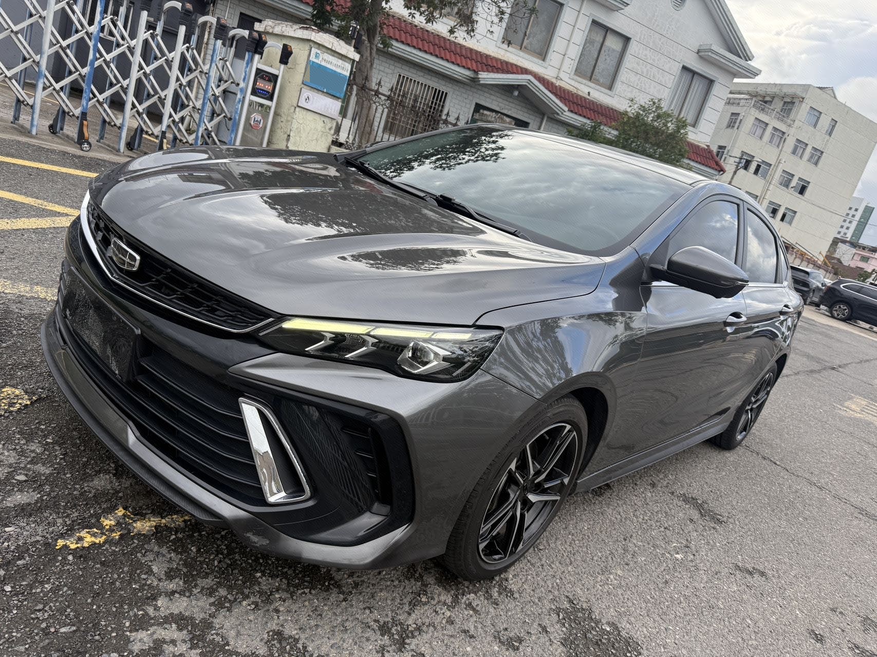 GEELY Binray 2022 GEELY Binray 2022 car image