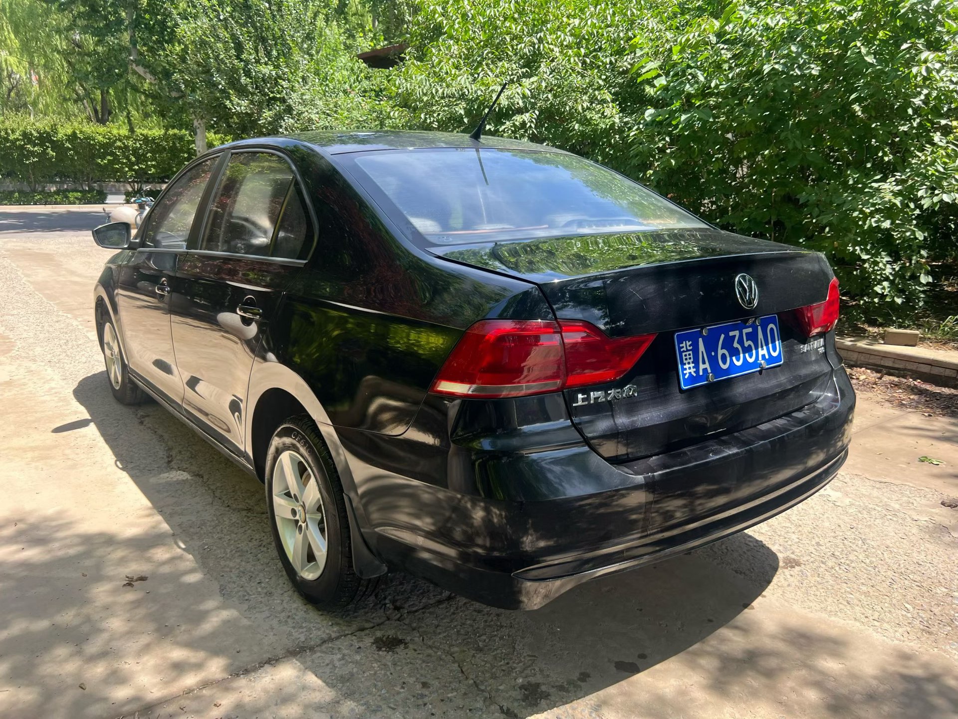 Volkswagen Santana 2017 car image #5