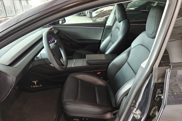 Tesla Model 3 2024 #19 Tesla Model 3 2024 car image #19