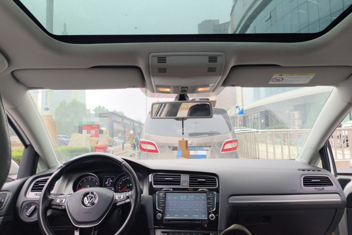 Volkswagen Golf 2015 car image #20