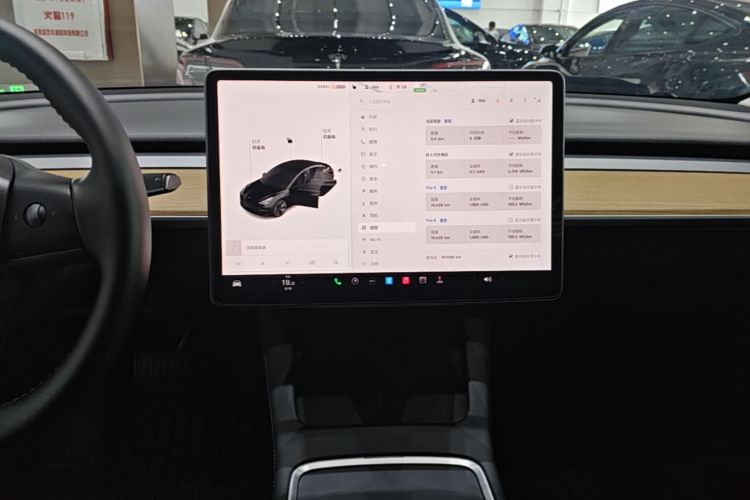Tesla Model 3 2021 #13 Tesla Model 3 2021 car image #13