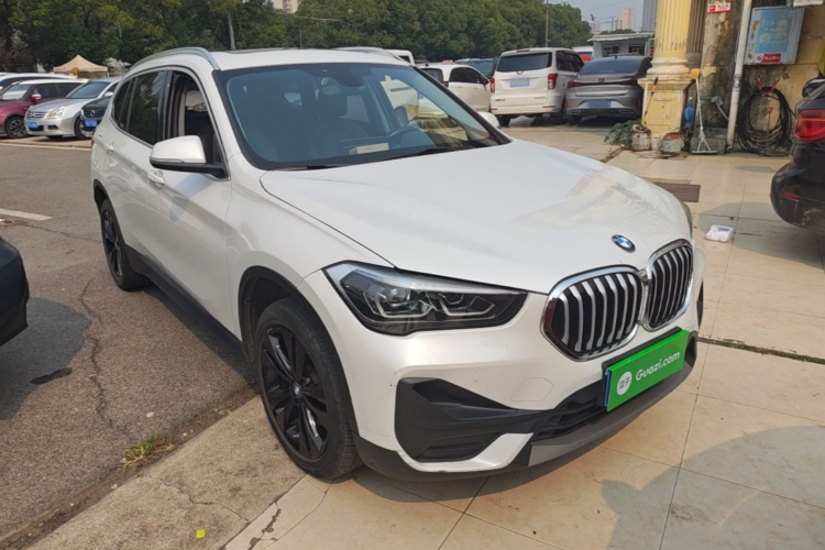 BMW X1 2021 #4 BMW X1 2021 car image #4