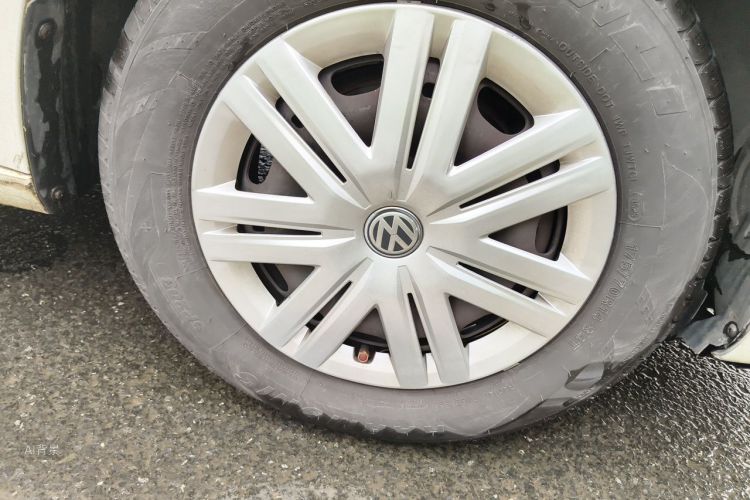 Volkswagen Santana 2016 car image #9