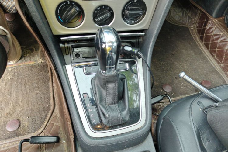Volkswagen Lavida 2016 car image #18