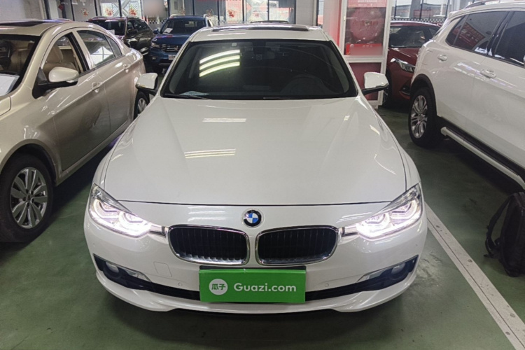 BMW 3 Series 2017 #3 BMW 3 Series 2017 car image #3