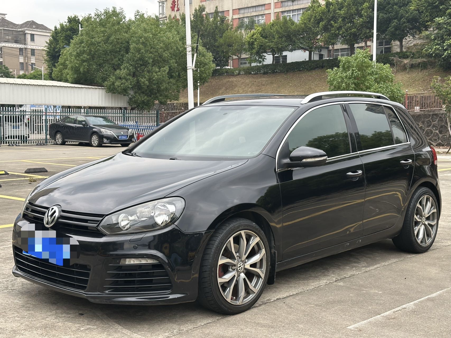 Volkswagen Golf 2010 汽车图片 