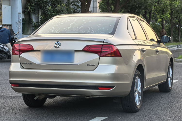 Volkswagen Bora 2018 car image #5