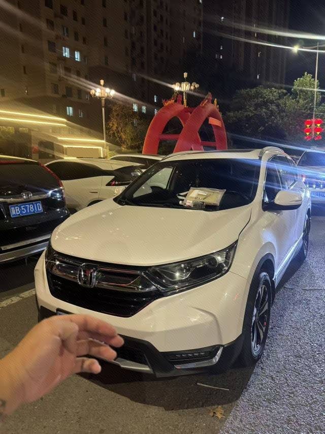 Honda CR-V 2019 car image 
