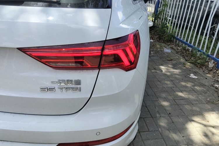 Audi Q3 2020 #8 Audi Q3 2020 car image #8